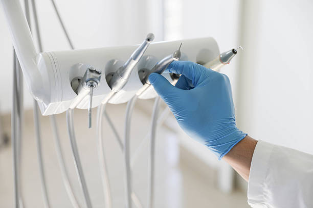 Professional Emergency Dentist technician working in Moosic, PA